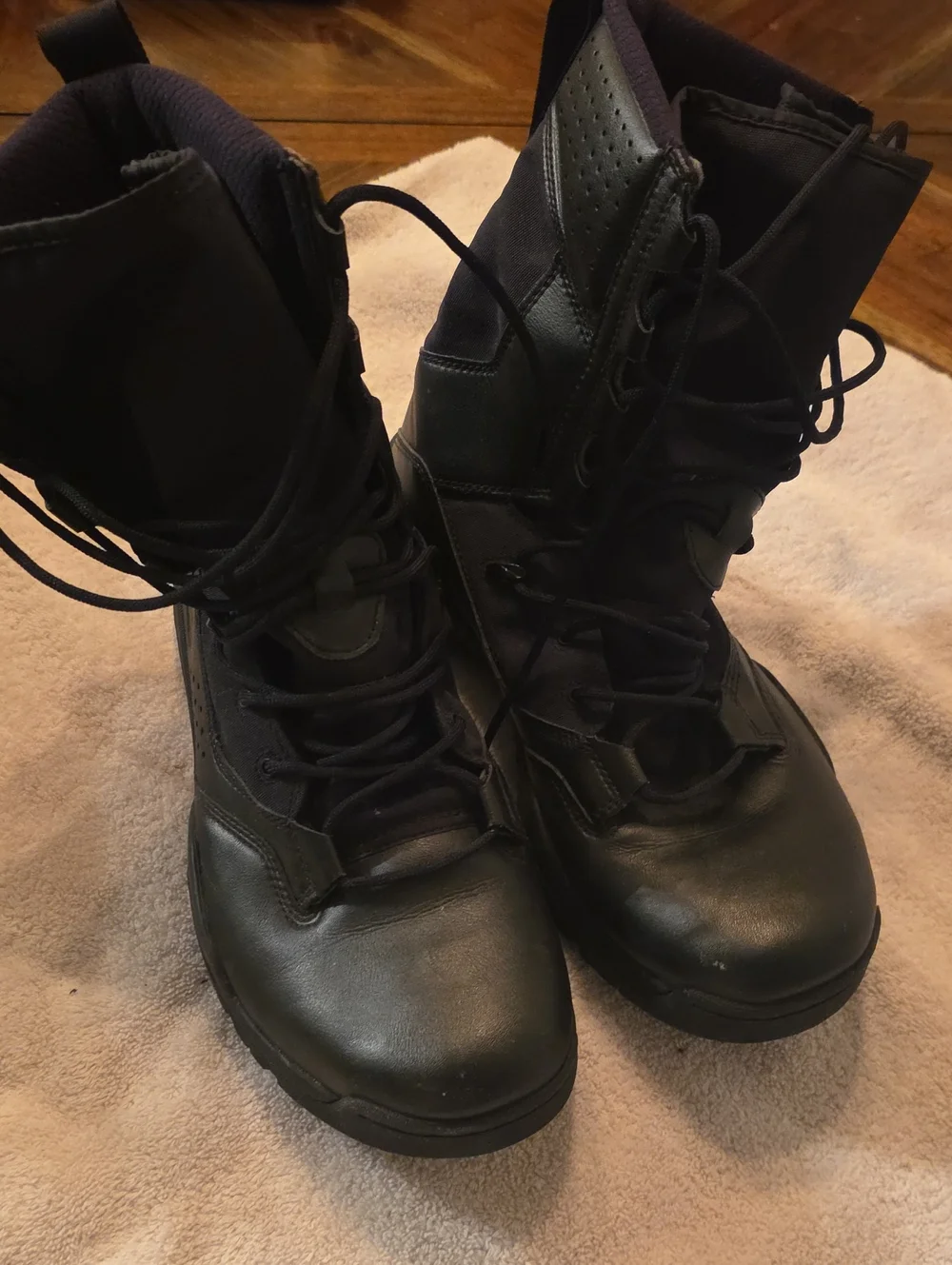 Nike Men's Black Tactical Boots